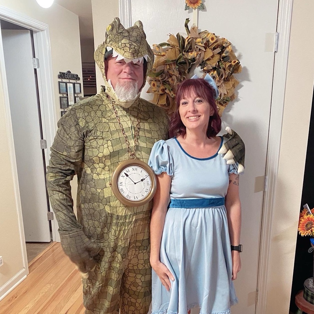 ❌SOLD❌Men's crocodile 🐊 Costume - Peter Pan - Picture 2 of 12